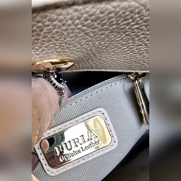 Furla Anna Small Leather Crossbody Bag - Picture 12 of 16